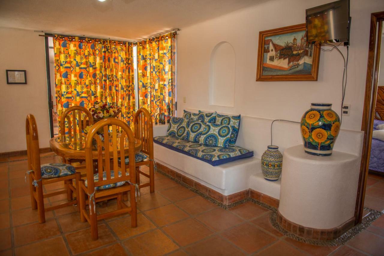 Hotel Villa Azul Barra de Navidad Exterior photo